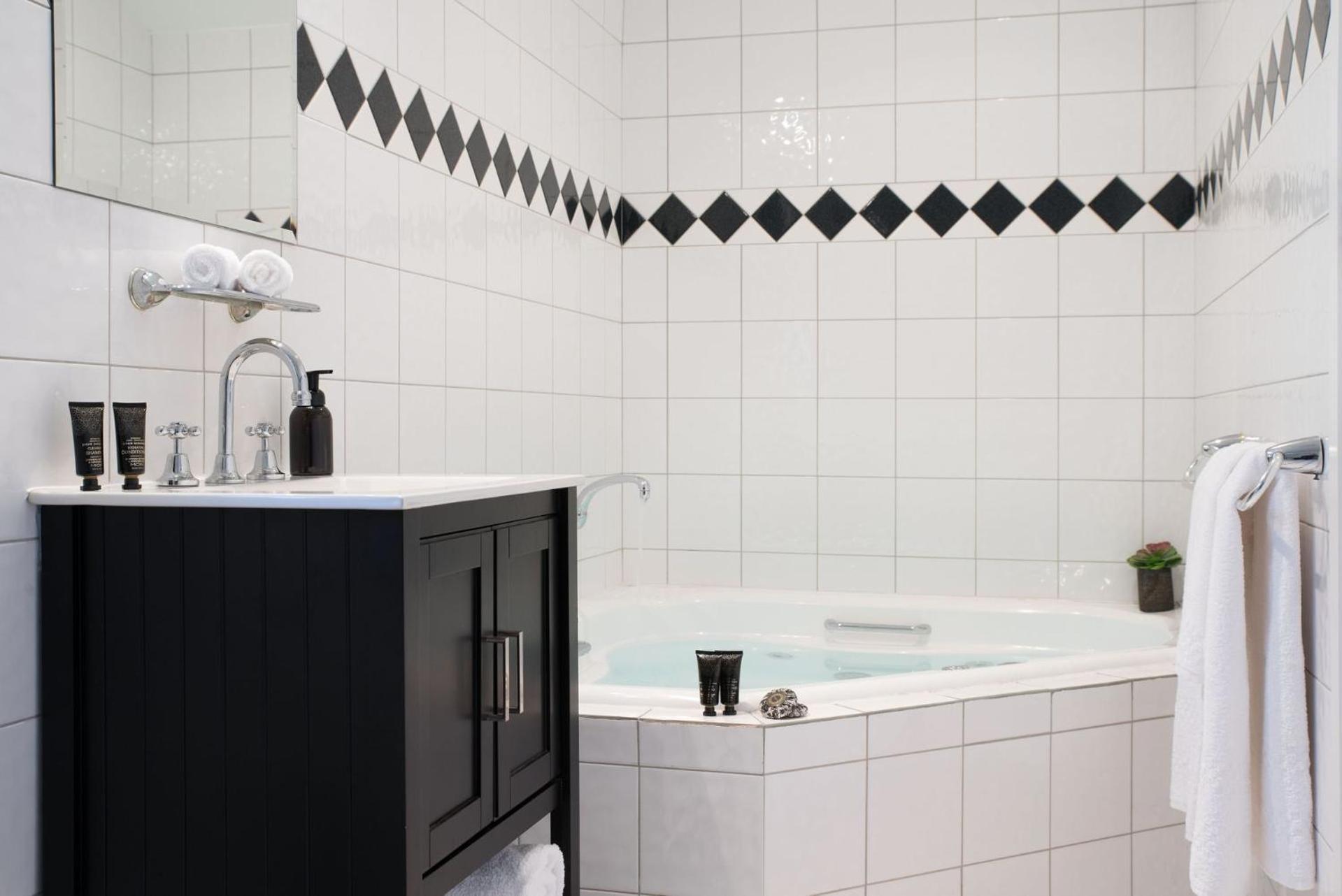 Courthouse Orchid Villa 6 Daylesford Bagian luar foto
